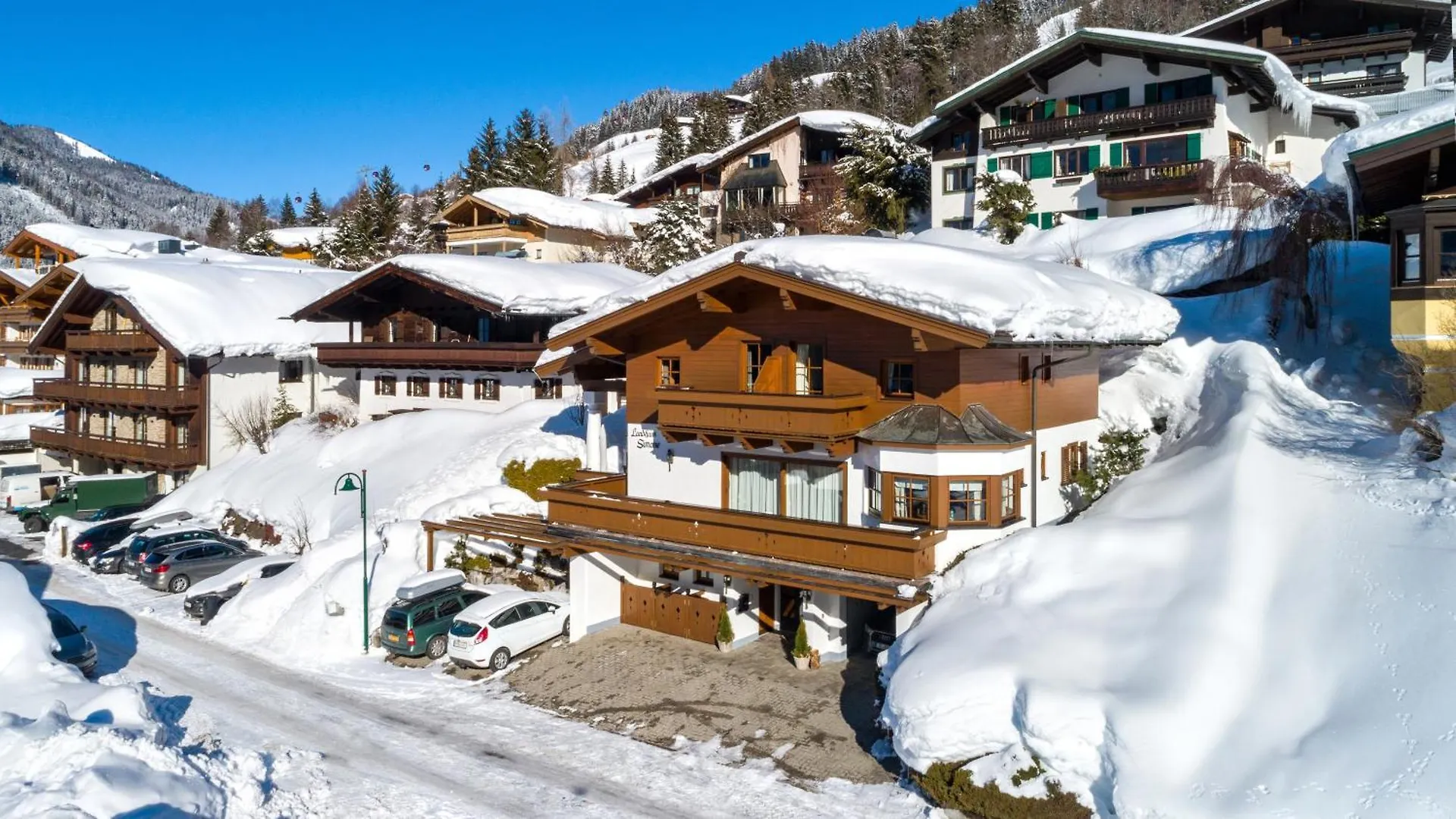 Landhaus Simone By All In One Apartments Saalbach-Hinterglemm 0*,  Austria